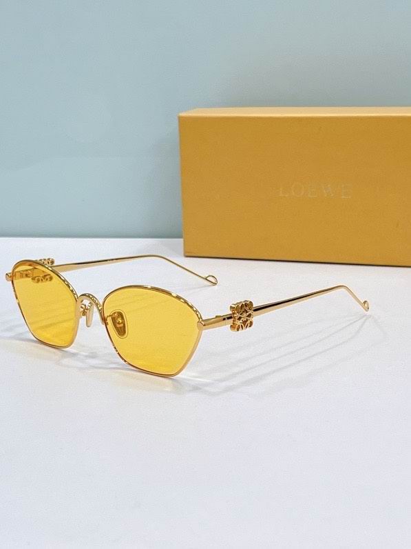 Loewe Glasses smx40